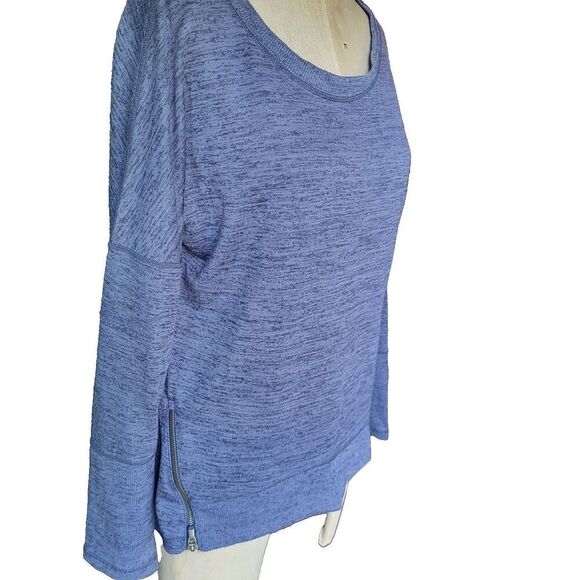 Athleta Tops - Athleta Sweatshirt Womens Sz L Blue Pullover Long Pullover Sleeve Sports Gym